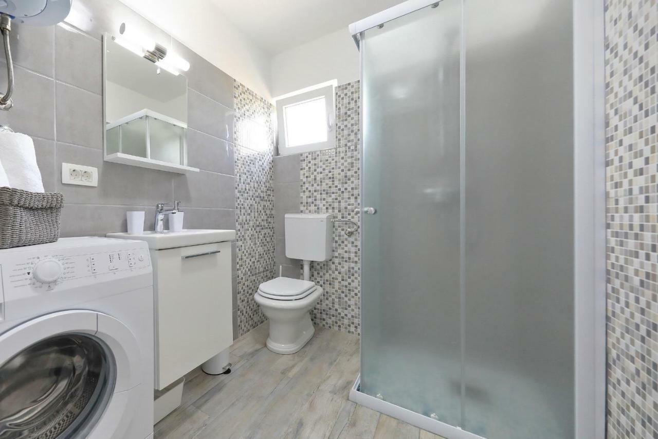 Apartmani Neva, Pridraga Exteriör bild